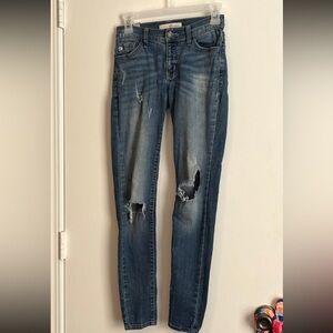 KanCan Distressed Jeans